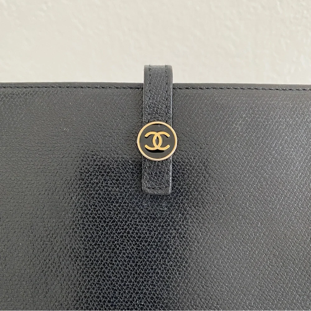 Chanel black leather wallet